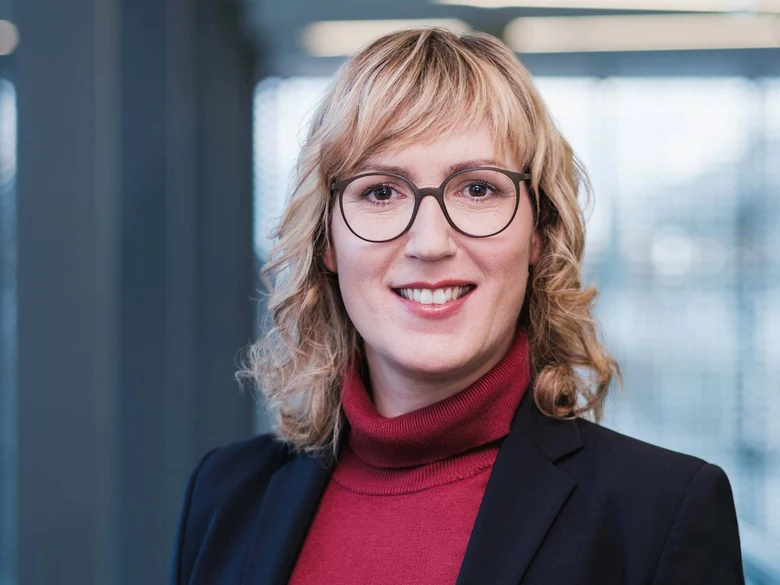 Portraitbild von Prof. Dr. Anna-Lena Zietlow