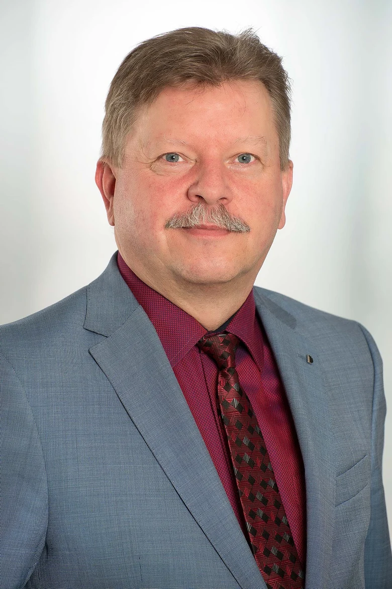 Portraitfoto Bert Wendsche
