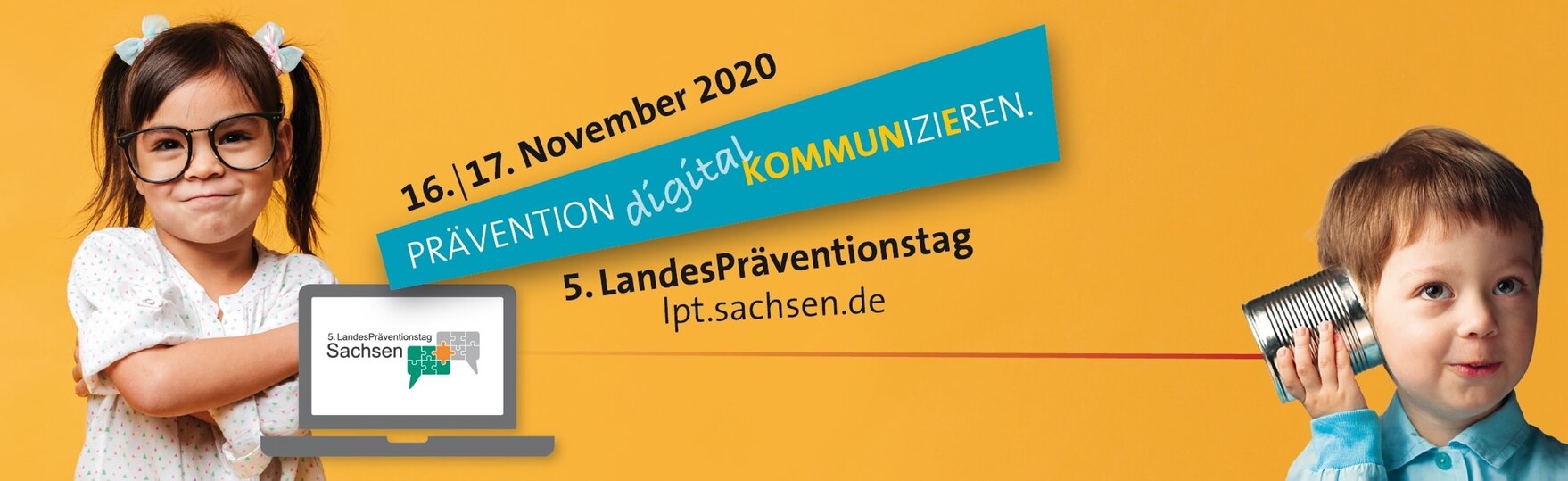 orangener Untergrund mit zwei Kindern dazwischen steht Prävention kommunizieren